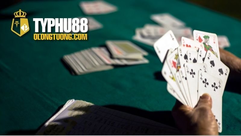 Bài phỏm: Luật chơi và cách chiến thắng dễ dàng 4 Tìm hiểu lịch sử và nguồn gốc của bài phỏm